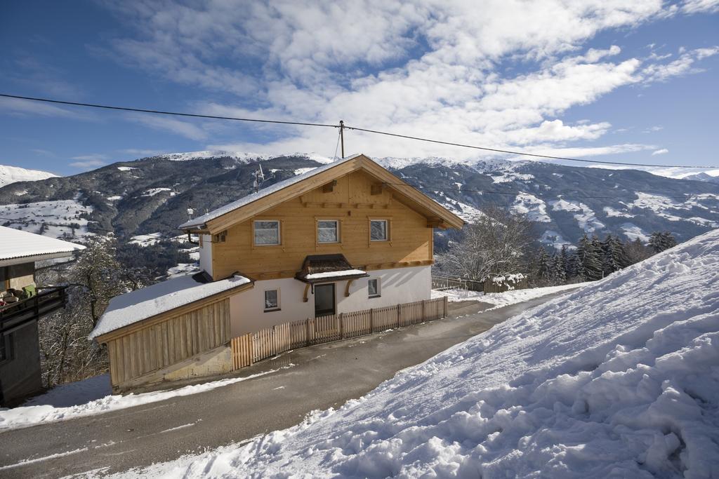Bergchalet Emberg Mit Sauna Aschau Im Zillertal Eksteriør billede